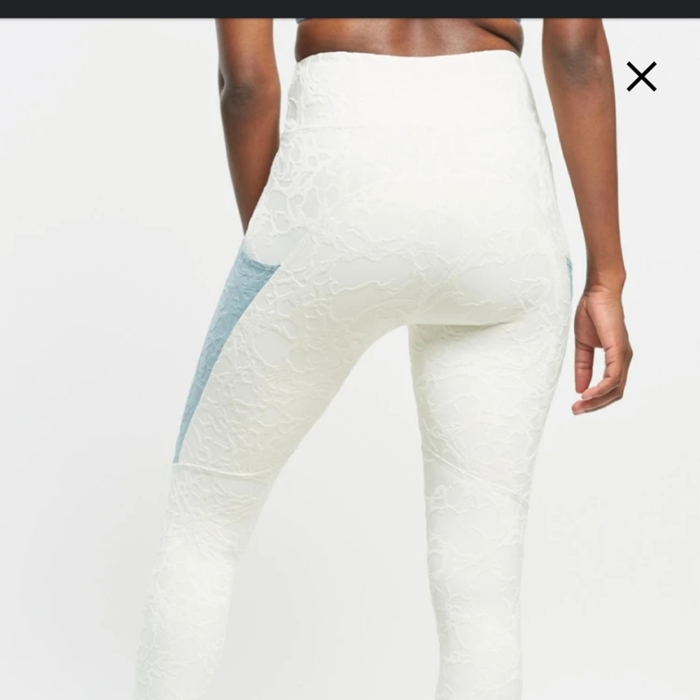 Leggings - Picture 9 of 10
